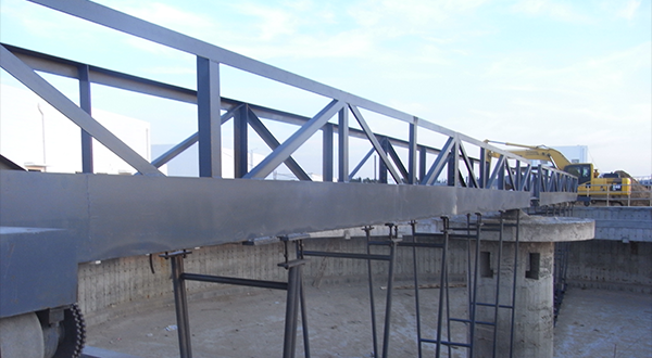 污泥膨脹的危害有哪些?如何識別?-青島樂中環(huán)?？萍加邢薰? /> 
</p>
<p style=